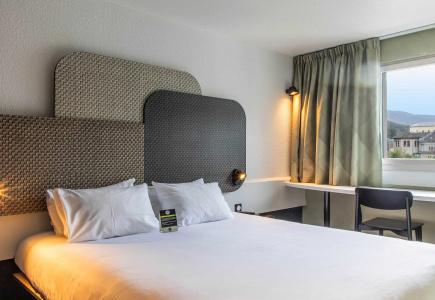 ibis Lourdes Centre Gare - 5
