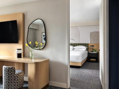 Hilton Garden Inn Times Square - 42