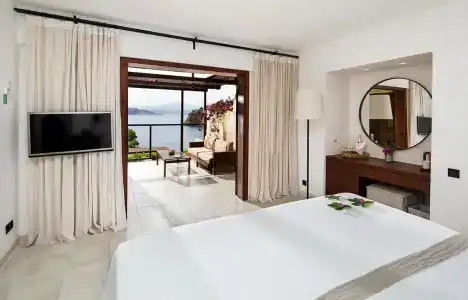 Hillside Beach Club - 16