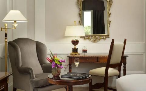 Splendide Royal - Small Luxury Hotels of the World - 36
