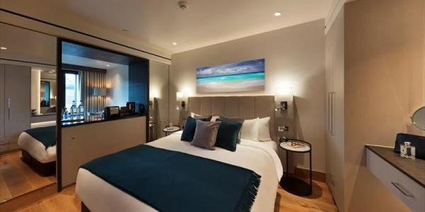 Tower Suites by Blue Orchid - 8