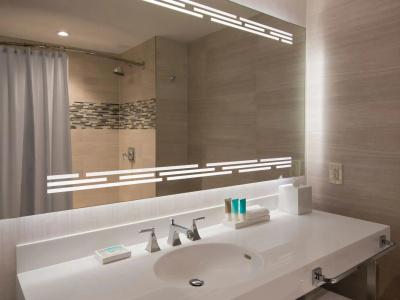 Hyatt Regency Dallas - 58