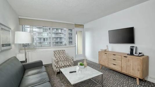 Town Inn Suites - 67
