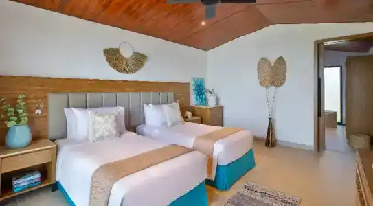 Anantara World Islands Dubai Resort - 34