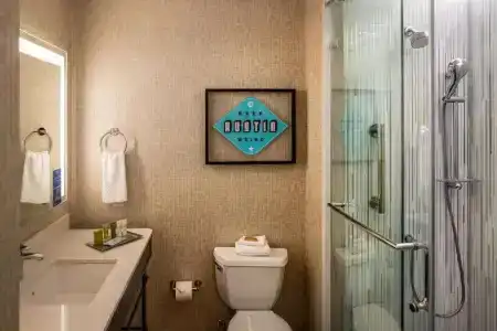 Hilton Austin Airport - 39