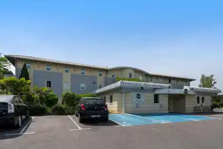 ibis budget Toulouse Cité de l'Espace 1 - 16