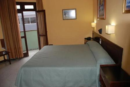 Olympia - 36