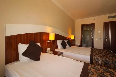 Throne Beach Resort & Spa - 54