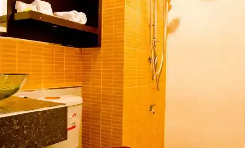 Sinsuvarn Airport Suite - 75