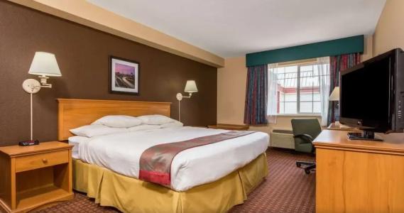 Ramada by Wyndham Portland - 21