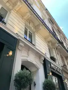 NewLe Voltaire - 0