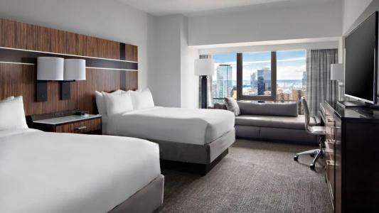 New York Marriott Marquis - 70
