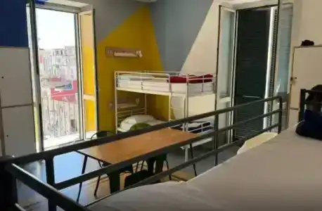 La Controra Hostel Naples - 11