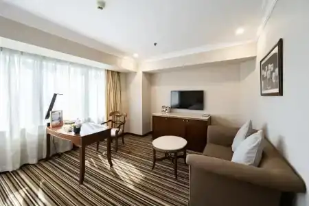 Jin Jiang Tower - 12