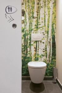 Cocoon Stachus - 72