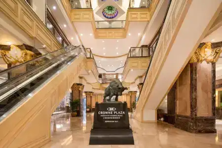 Crowne Plaza Shanghai Nanjing Road, An Ihg - 23