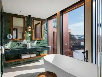 Swissôtel - 57