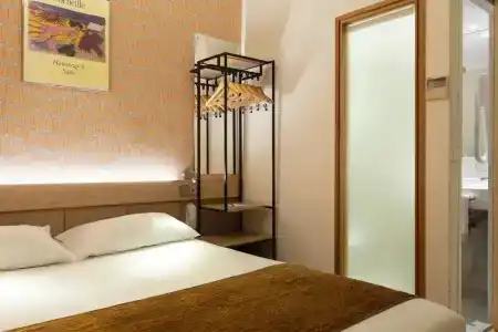Hôtel Hor Les Lumières - 3
