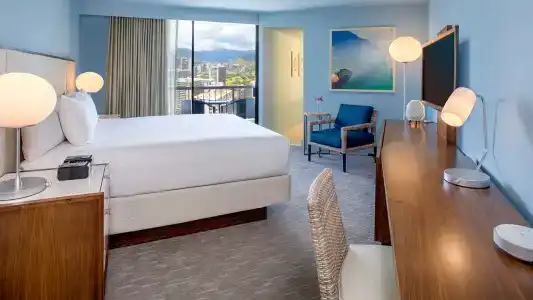 Hyatt Regency Waikiki Beach Resort & Spa - 39