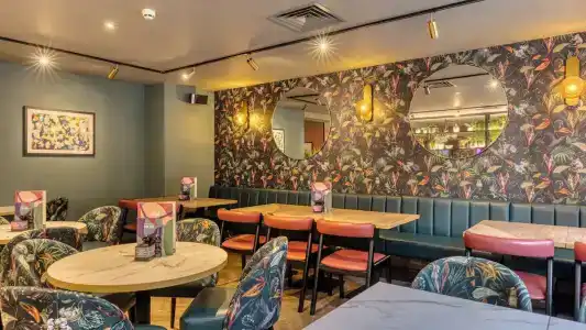 Premier Inn Tower Bridge - 19