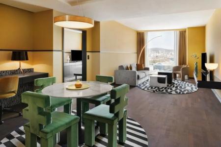 Renaissance Zurich Tower - 88