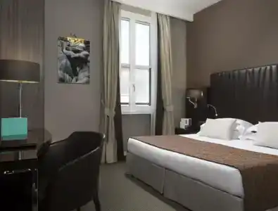 Artemide - 36
