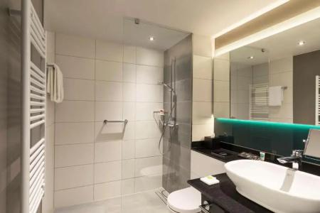 Hyatt Place Frankfurt Airport - 41