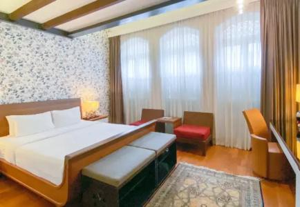 The Sultan (Sg Clean) - 66