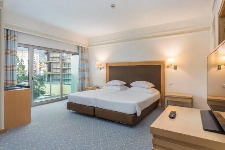 Pestana Carlton Madeira Ocean Resort - 3