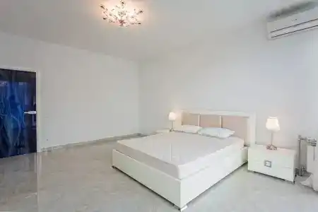 Апарт-отель Южный берег - 0