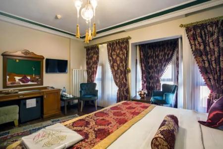 Rose Garden Suites - 14