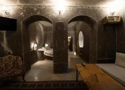 Grand Cave Suites - 73