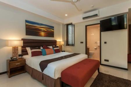 The Somerset - 51