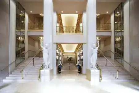 Waldorf Astoria - 35