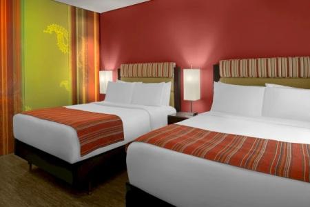 Sirtaj – Beverly Hills - 43