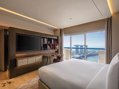 Swissotel The Stamford - 102