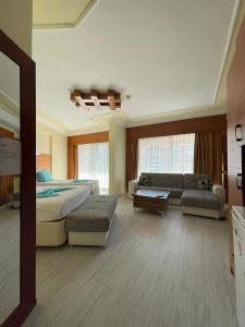 Grand Didyma - 25