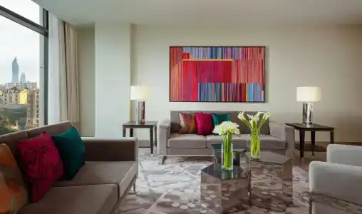 The Ritz-Carlton - 100