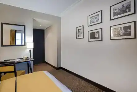 Le Marquis Eiffel - 41