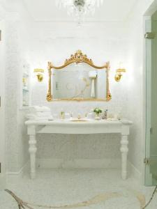 The Plaza - 90