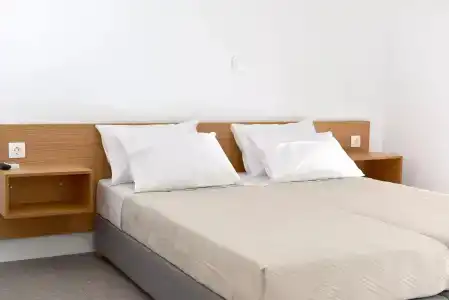 Douskos Guesthouse - 93