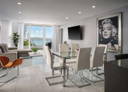DoubleTree by Hilton Grand Biscayne Bay - 108