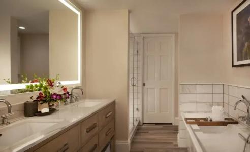 Pier House & Spa - 121