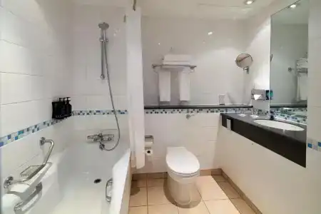 Holiday Inn London Bloomsbury, An Ihg - 12