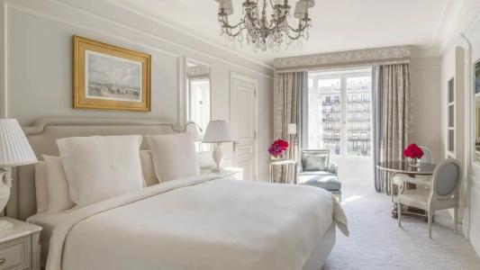 Four Seasons George v Paris - 28