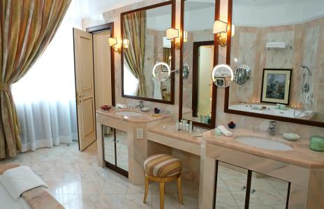 Grande Albergo Delle Rose - 75