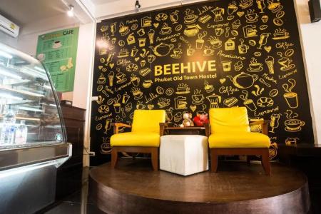 Beehive Phuket Old Town Hostel - 15