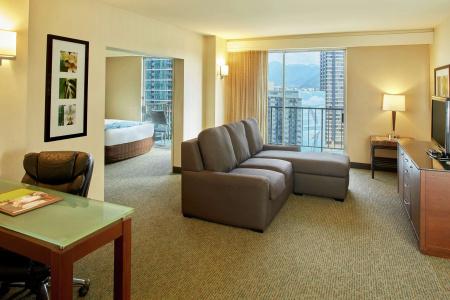 DoubleTree by Hilton Alana - Waikiki Beach - 68