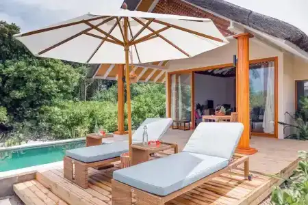 Kudafushi Resort & Spa - 9