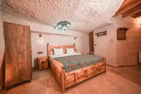 Zeus Cave Suites - 80